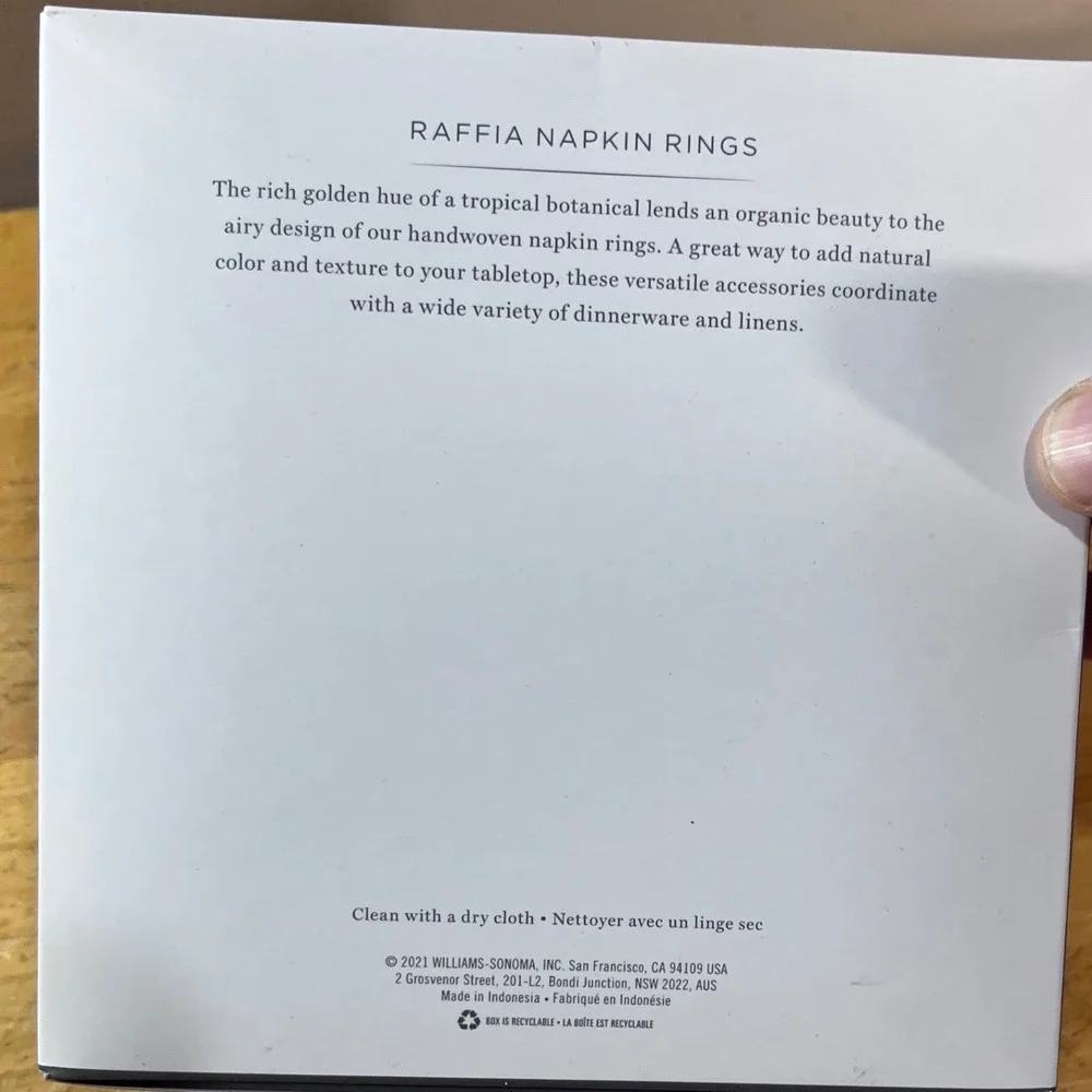 Williams Sonoma Raffia Napkin Rings Set of 4 Natural Woven Tropical New in Box